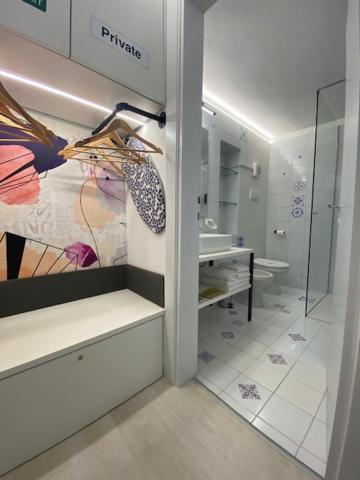 Duomo26 Boutique Apartment Дезенцано-дель-Гарда Экстерьер фото